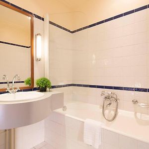 Habitación Estándar con 2 Camas Individuales